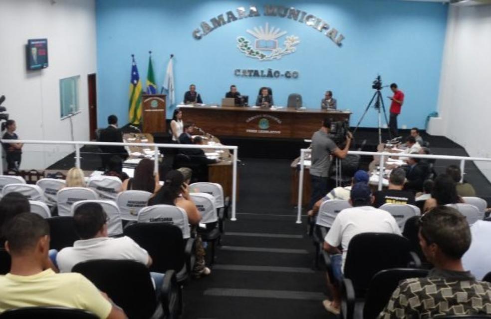 VEREADORES APROVAM CONVÊNIO DE SANTA CASA COM GOVERNO DO ESTADO